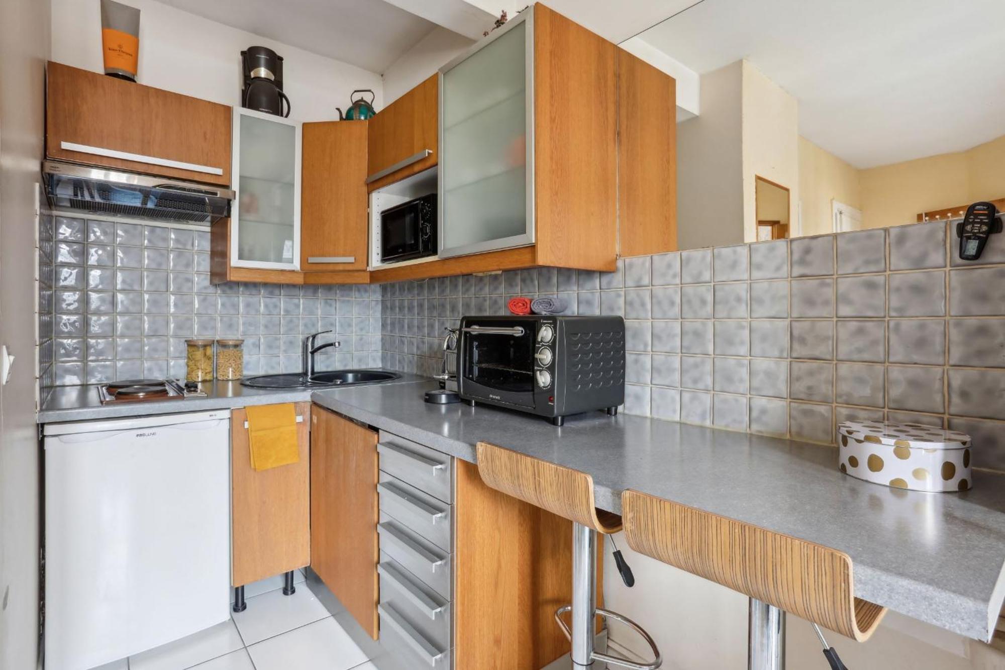 Eiffel Tower & Faubourg - 1Br - Cityapartmentstay Paris Bagian luar foto