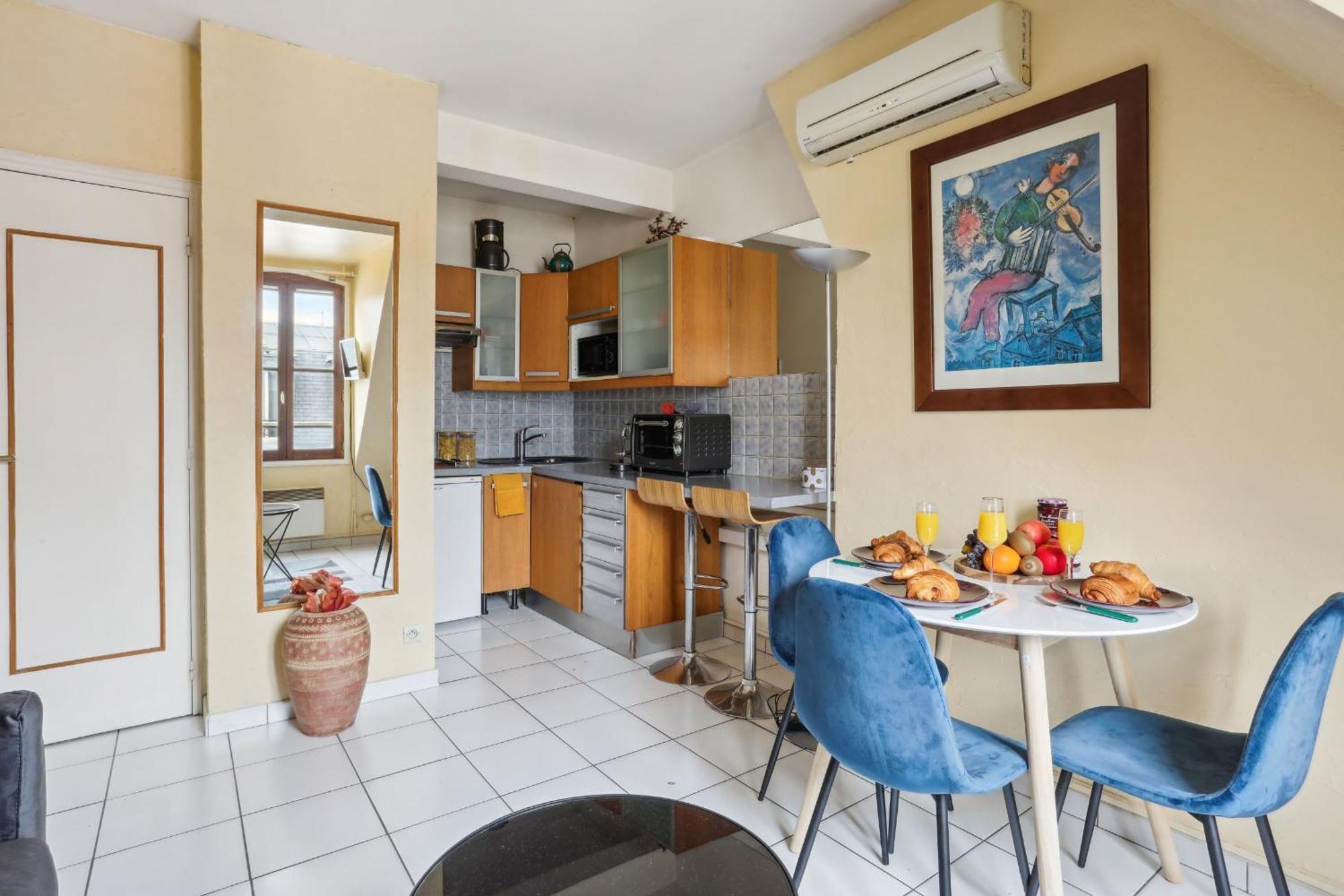 Eiffel Tower & Faubourg - 1Br - Cityapartmentstay Paris Bagian luar foto