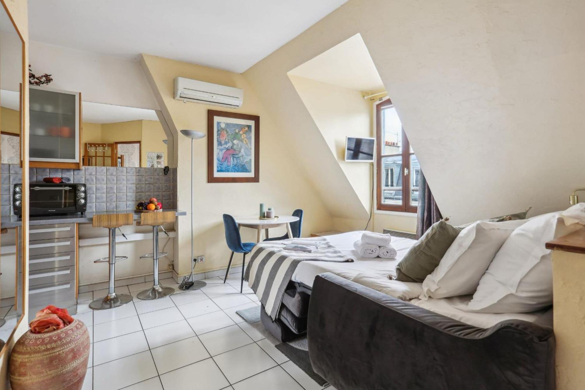Eiffel Tower & Faubourg - 1Br - Cityapartmentstay Paris Bagian luar foto